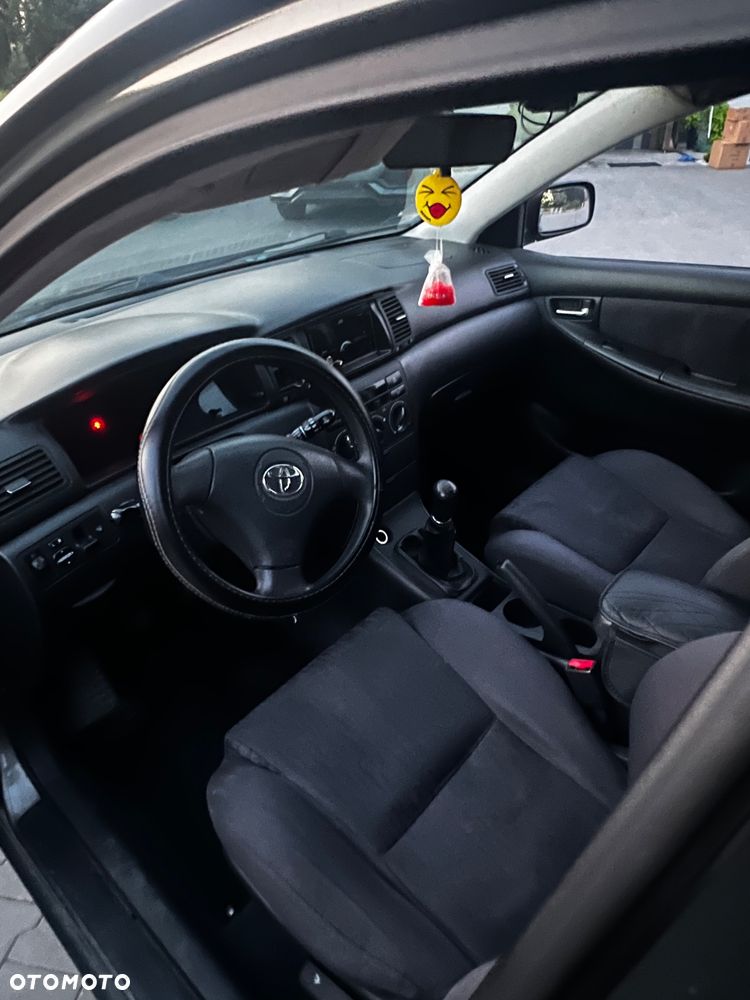 Toyota Corolla 1.4 VVT-i Terra - 9