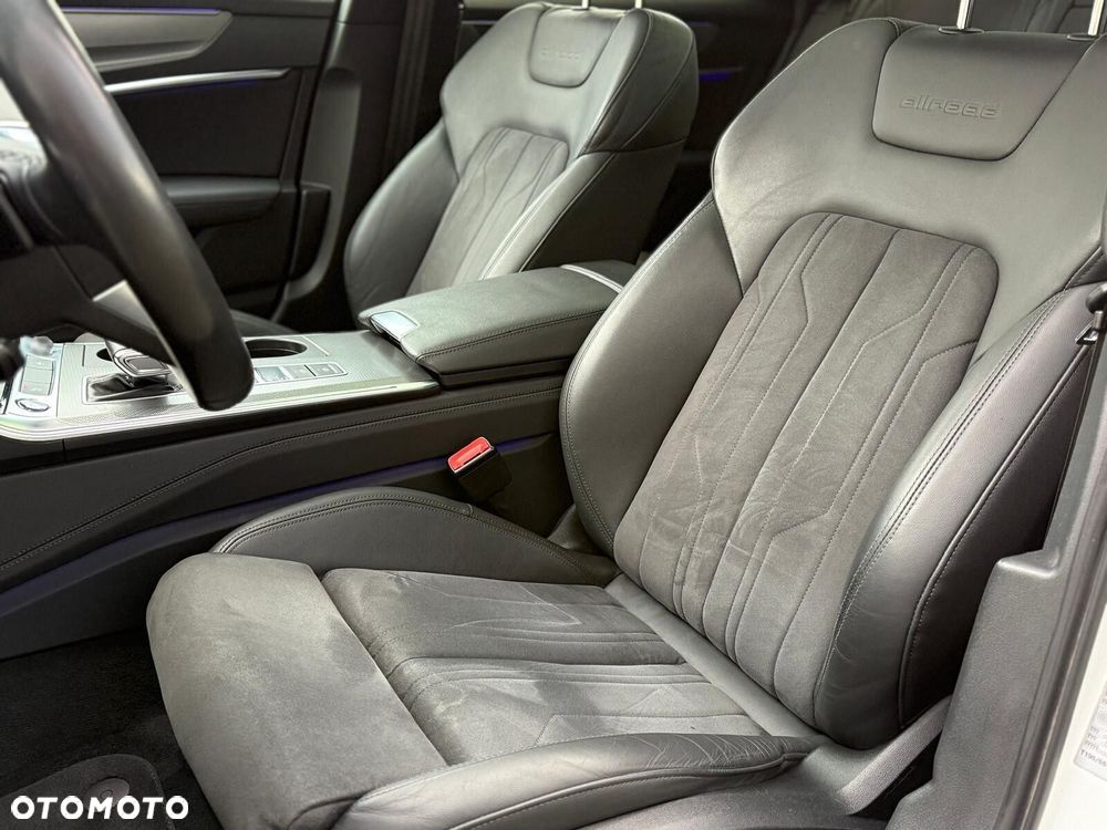 Audi A6 Allroad - 27