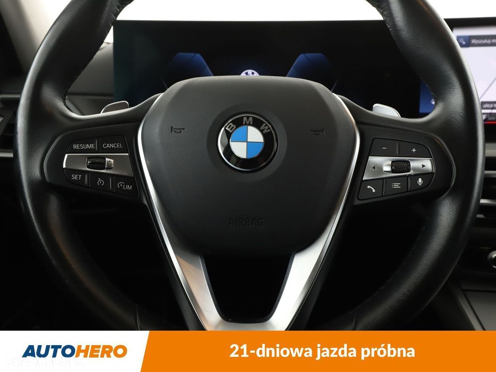BMW Seria 3 318d - 19