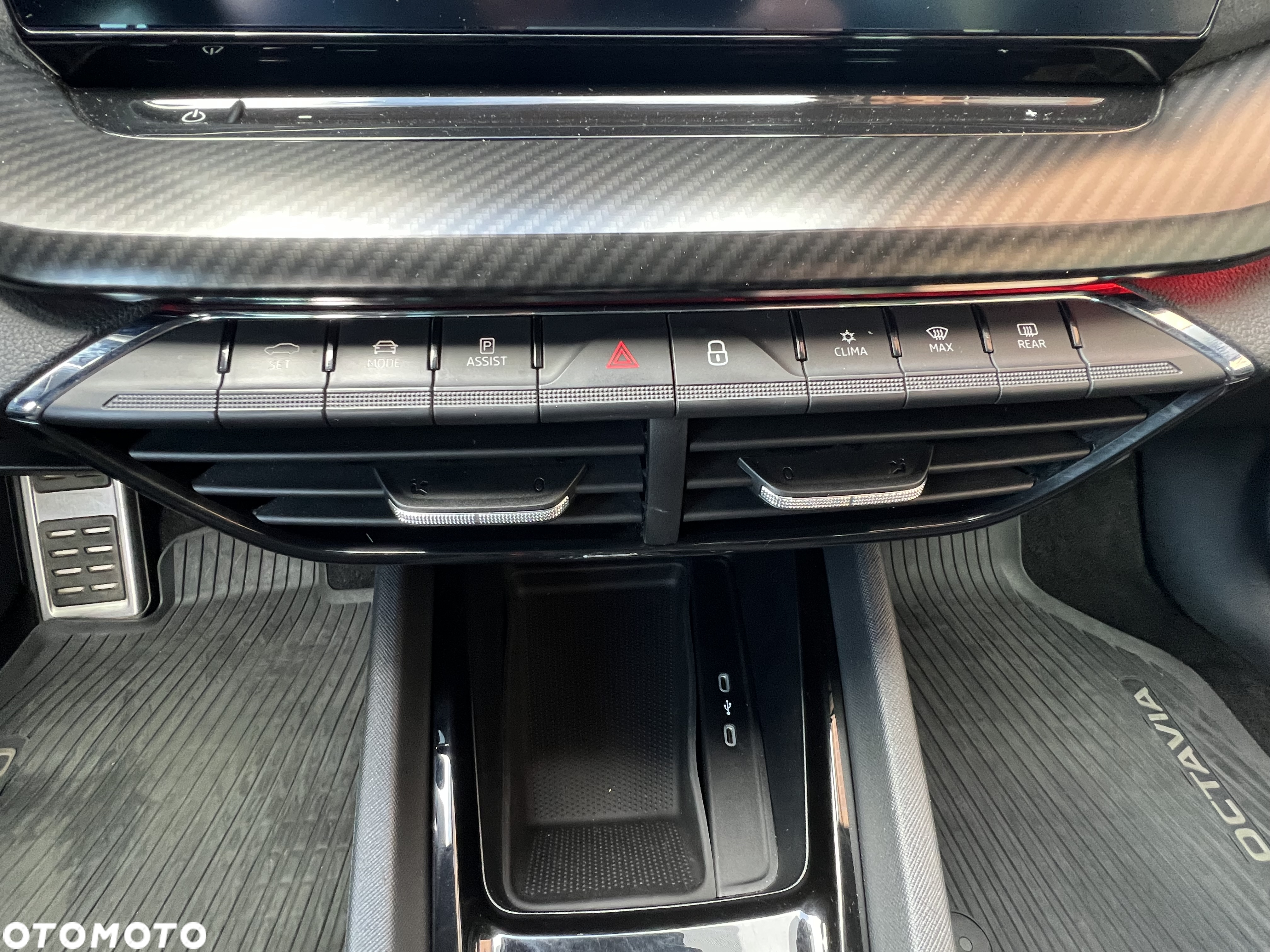 Skoda Octavia 2.0 TSI RS 245 DSG - 15