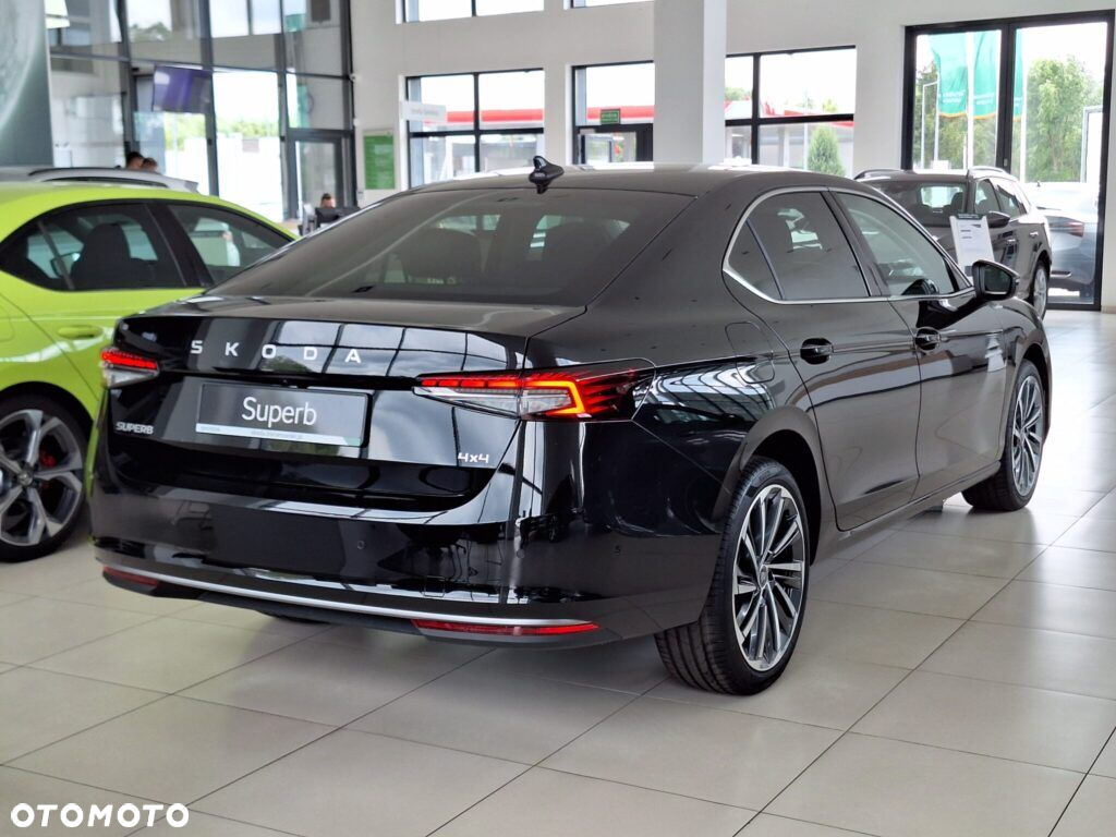 Skoda Superb 2.0 TDI SCR 4x4 L&K DSG - 10
