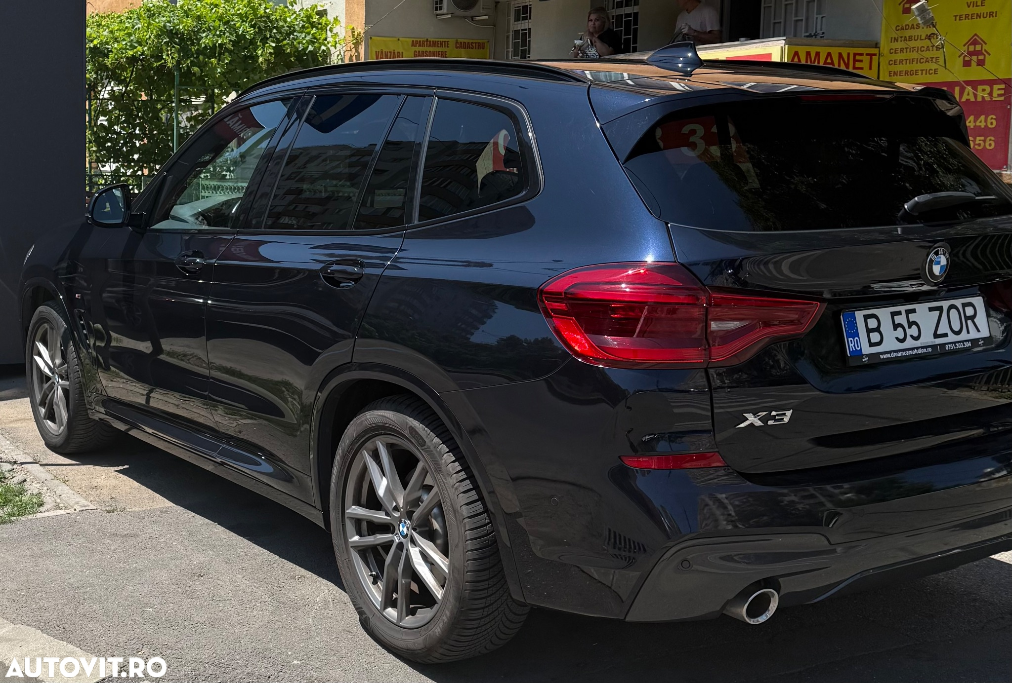 BMW X3 xDrive20i AT - 3