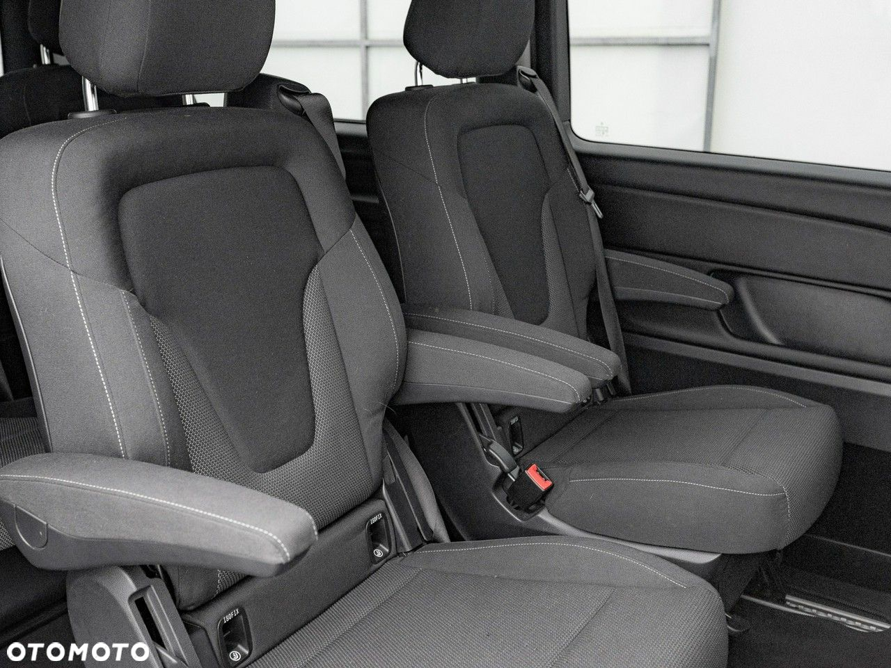 Mercedes-Benz Klasa V 250 (BlueTEC) d 7G-Tronic (d³ugi) - 28