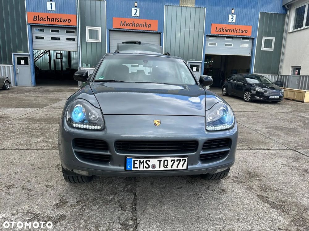 Porsche Cayenne S Tiptronic - 2
