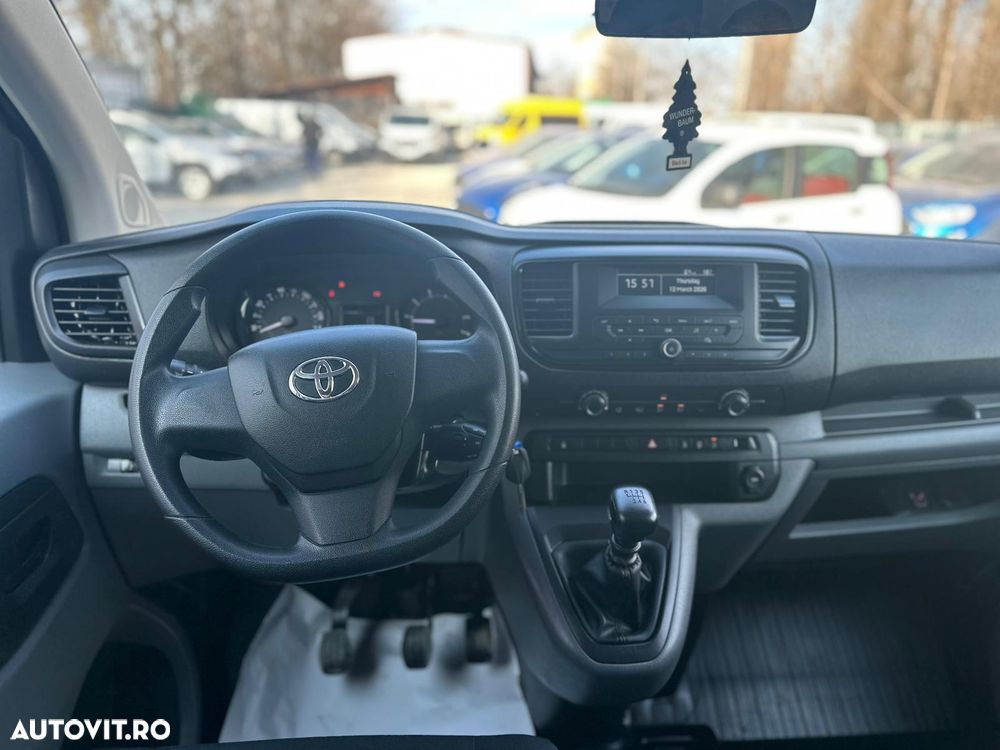 Toyota Proace 1.5 D-4D 120CP 8+1 L2H1 Base+ - 10