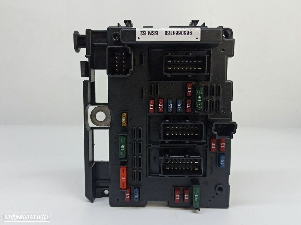 CAIXA DE RELÉS/ FUSÍVEIS CITROEN C5 BERLINA 2.0 HDI SX - 6