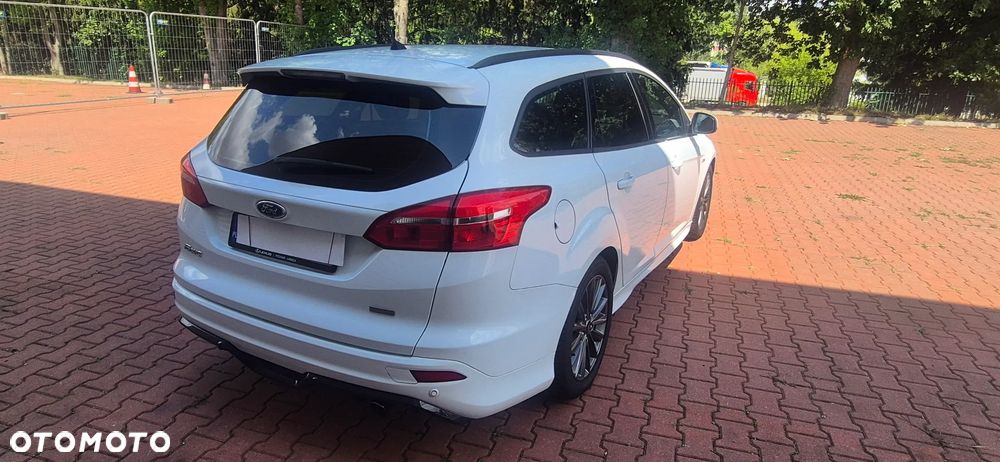 Ford Focus 1.5 EcoBoost ST-Line ASS - 14