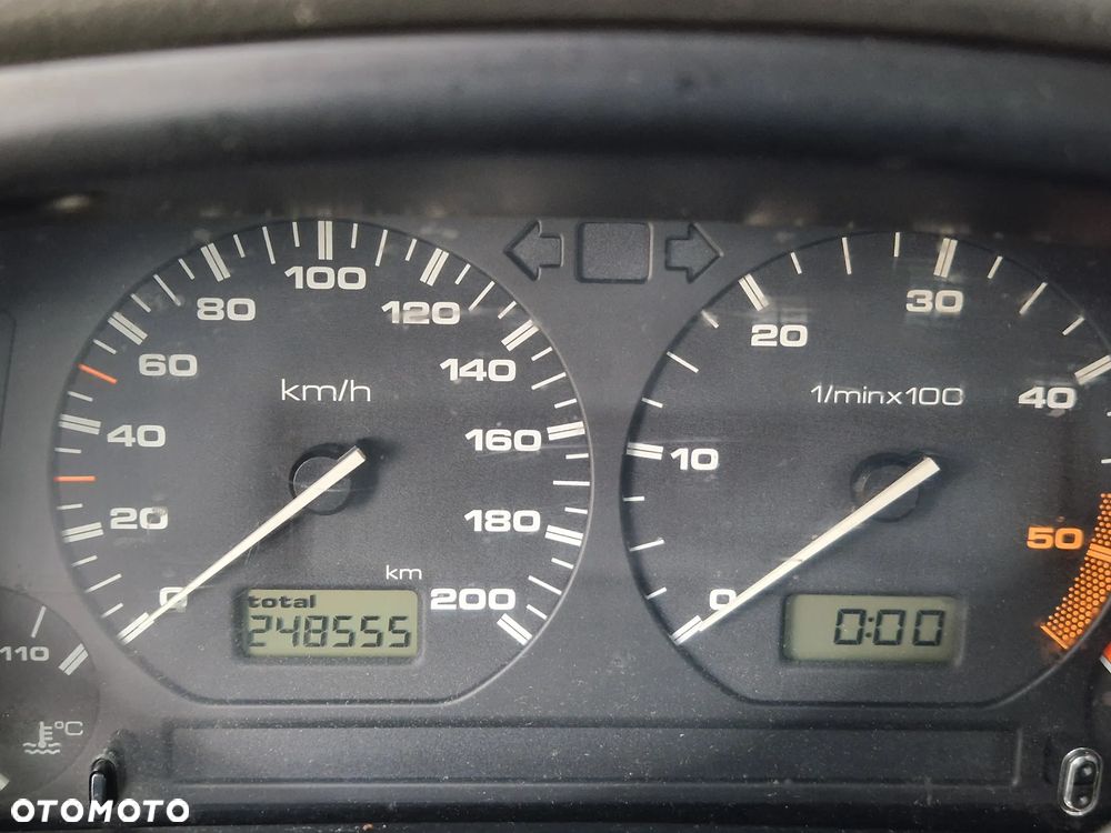 Volkswagen Caddy - 8