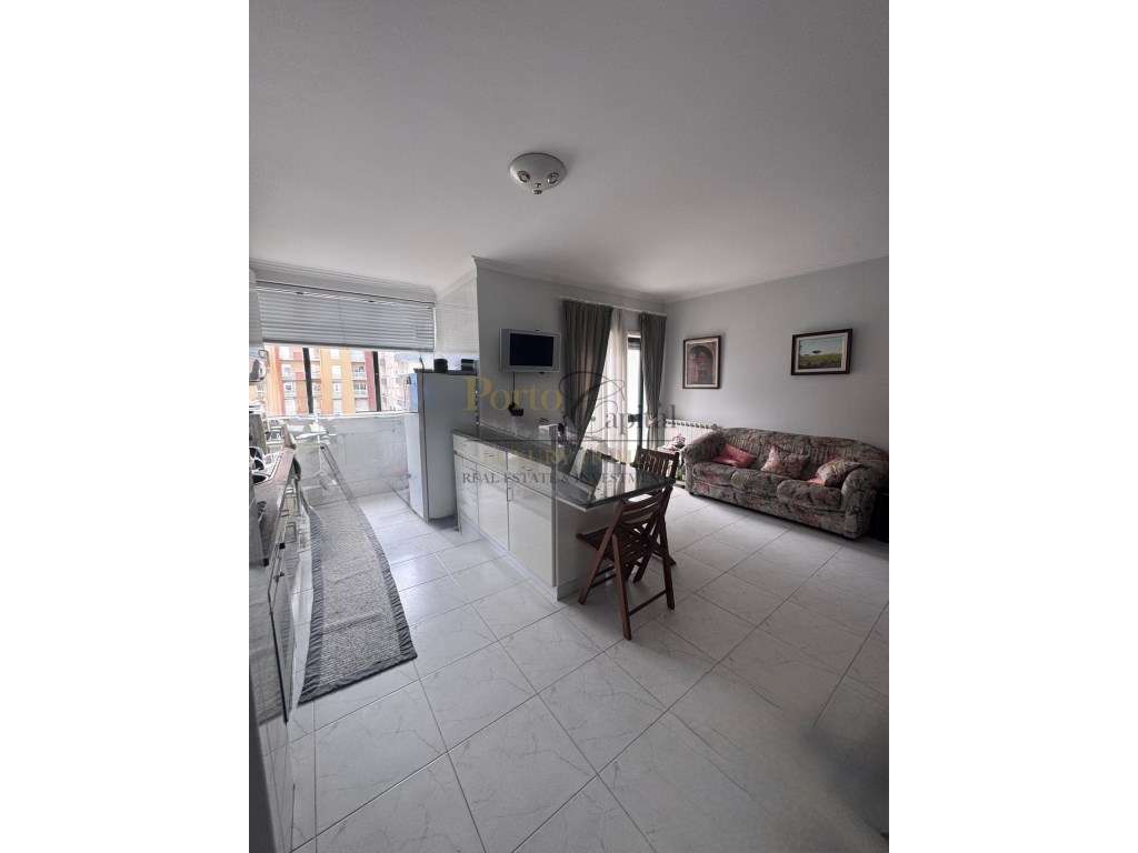 Apartamento T1 Mobilado e Equipado Em Chafé , Viana do Castelo - Grande imagem: 3/28