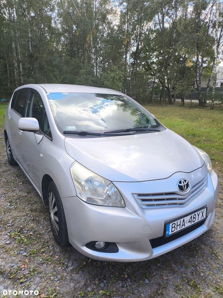 Toyota Verso 2.0 D-4D Luna 7os - 3