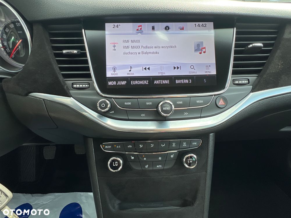 Opel Astra 1.4 Turbo Innovation - 22