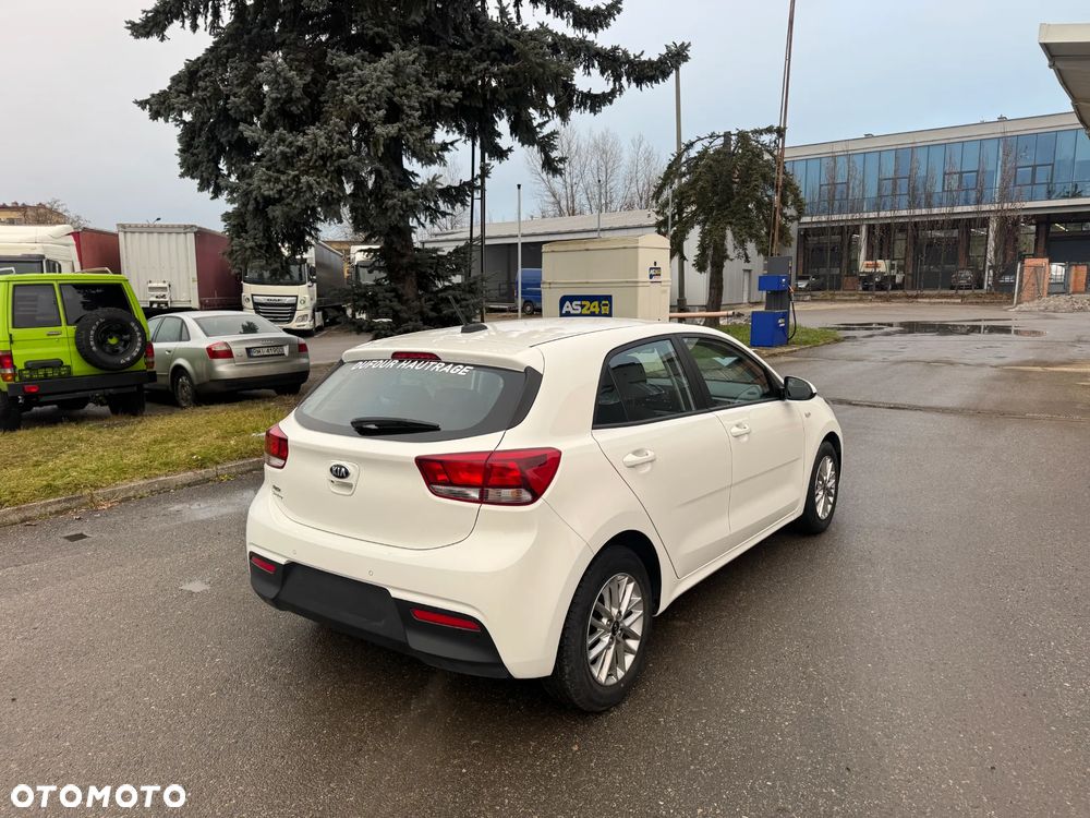 Kia Rio 1.2 L Business Line - 4