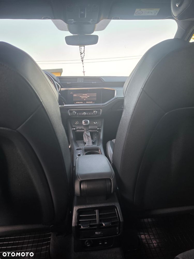 Audi Q3 - 10