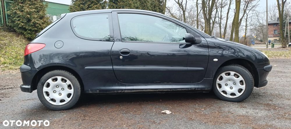 Peugeot 206 - 3