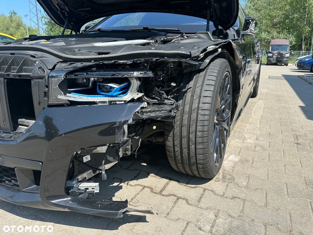 BMW Seria 7 - 22