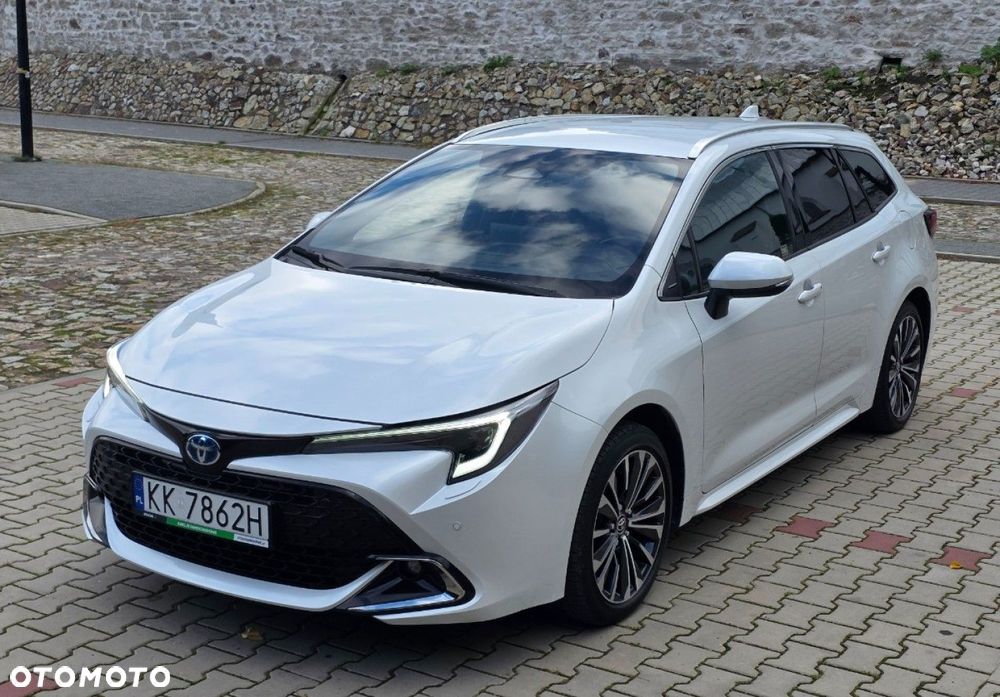 Toyota Corolla - 1
