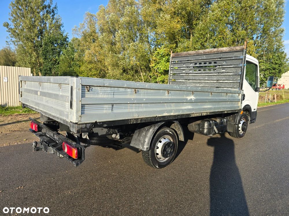 Nissan Cabstar - 3