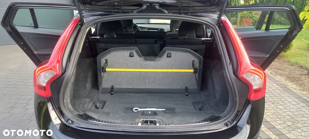 Volvo V60 D5 Geartronic Ocean Race - 19