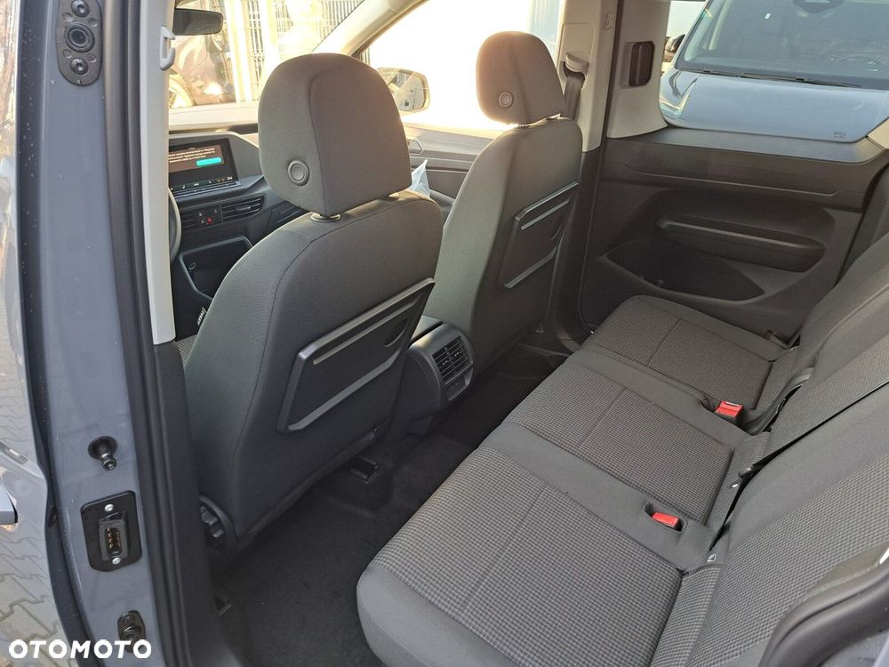 Volkswagen Caddy - 23