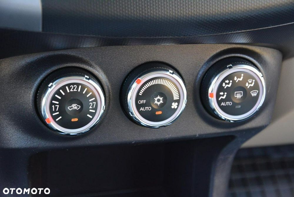 Citroën C-Crosser 2.2 HDi Exclusive DCS - 35