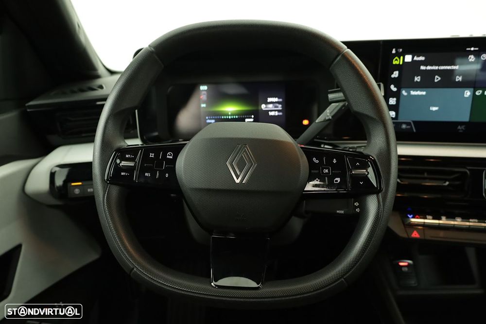 Renault 4 E-Tech 52 kWh Evolution Autonomia Conforto - 17
