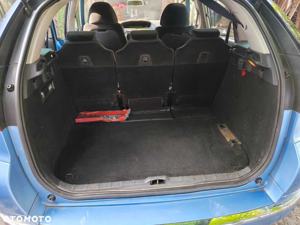 Citroën C4 Picasso - 8