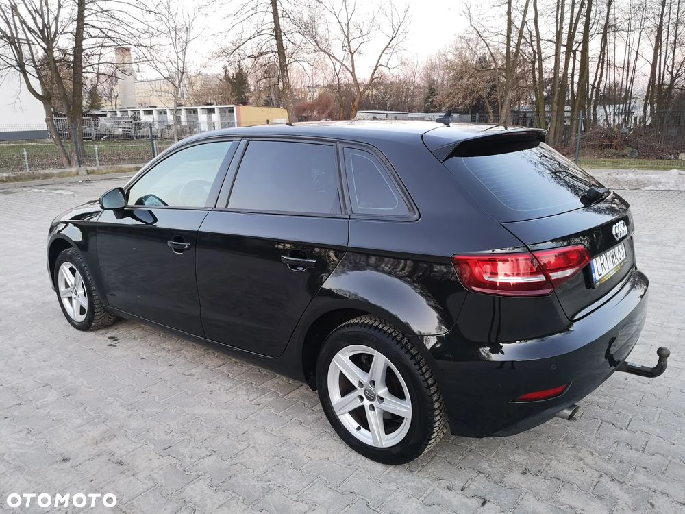 Audi A3 Sportback 1.6 TDI S tronic sport - 14