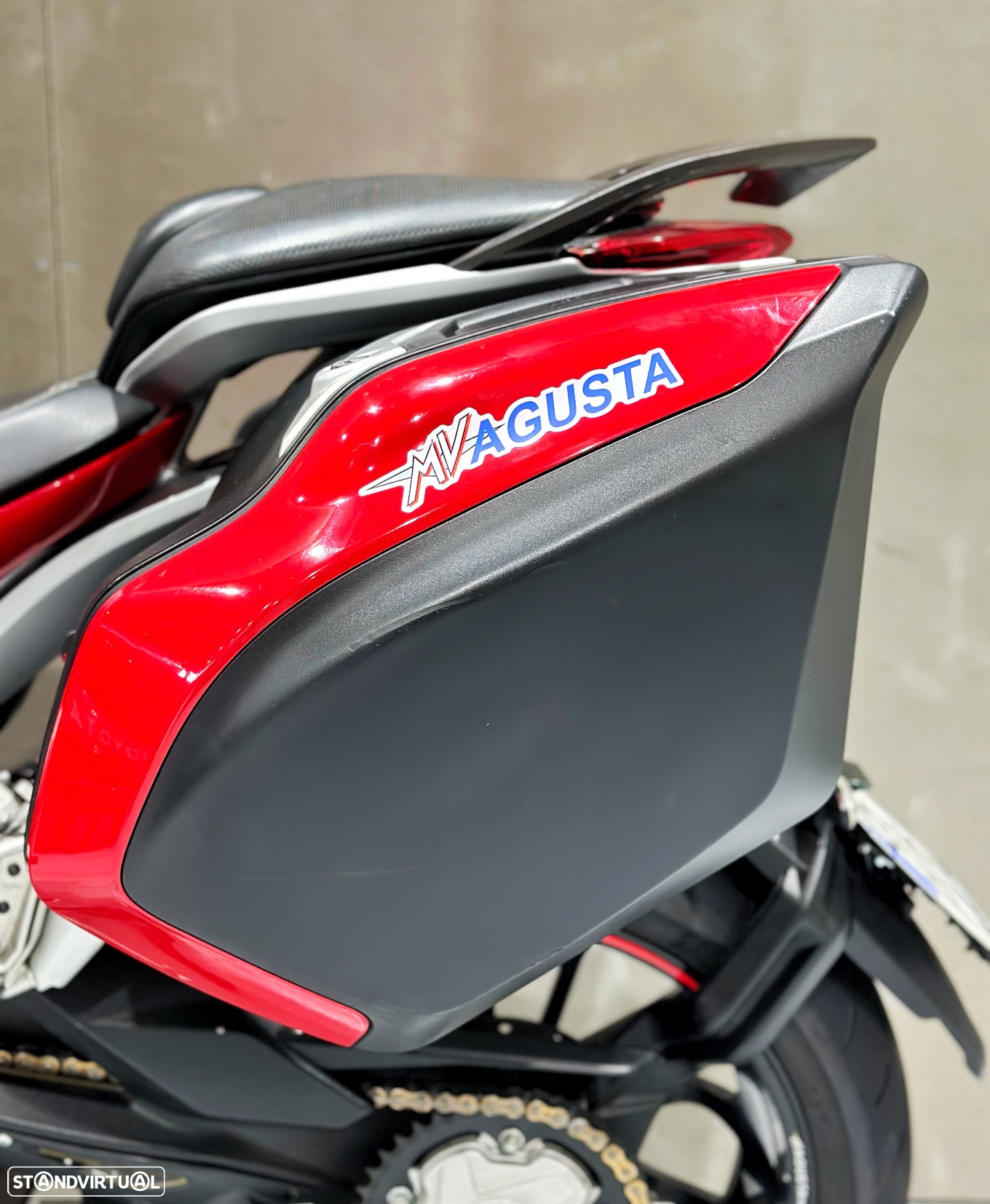 MV Agusta Turismo Veloce 800 - 17