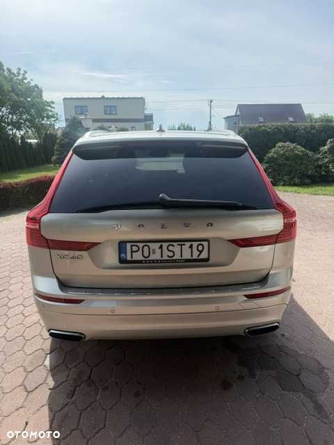 Volvo XC 60 - 4