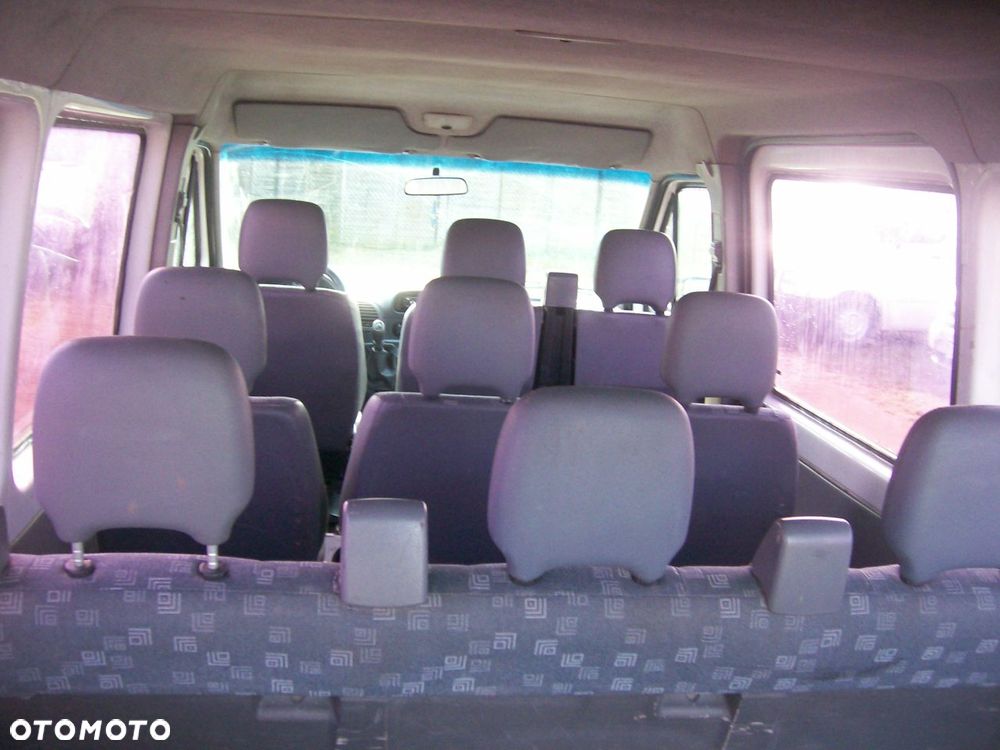 Mercedes-Benz Sprinter - 10