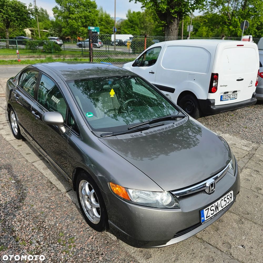 Honda Civic 1.8i-VTEC Automatik Executive - 6