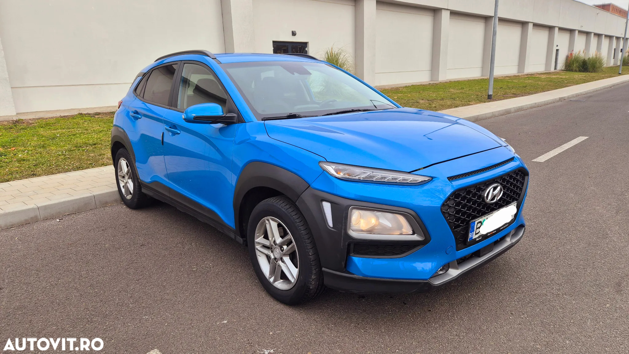Hyundai KONA 1.0 T-GDI 2WD Highway - 2