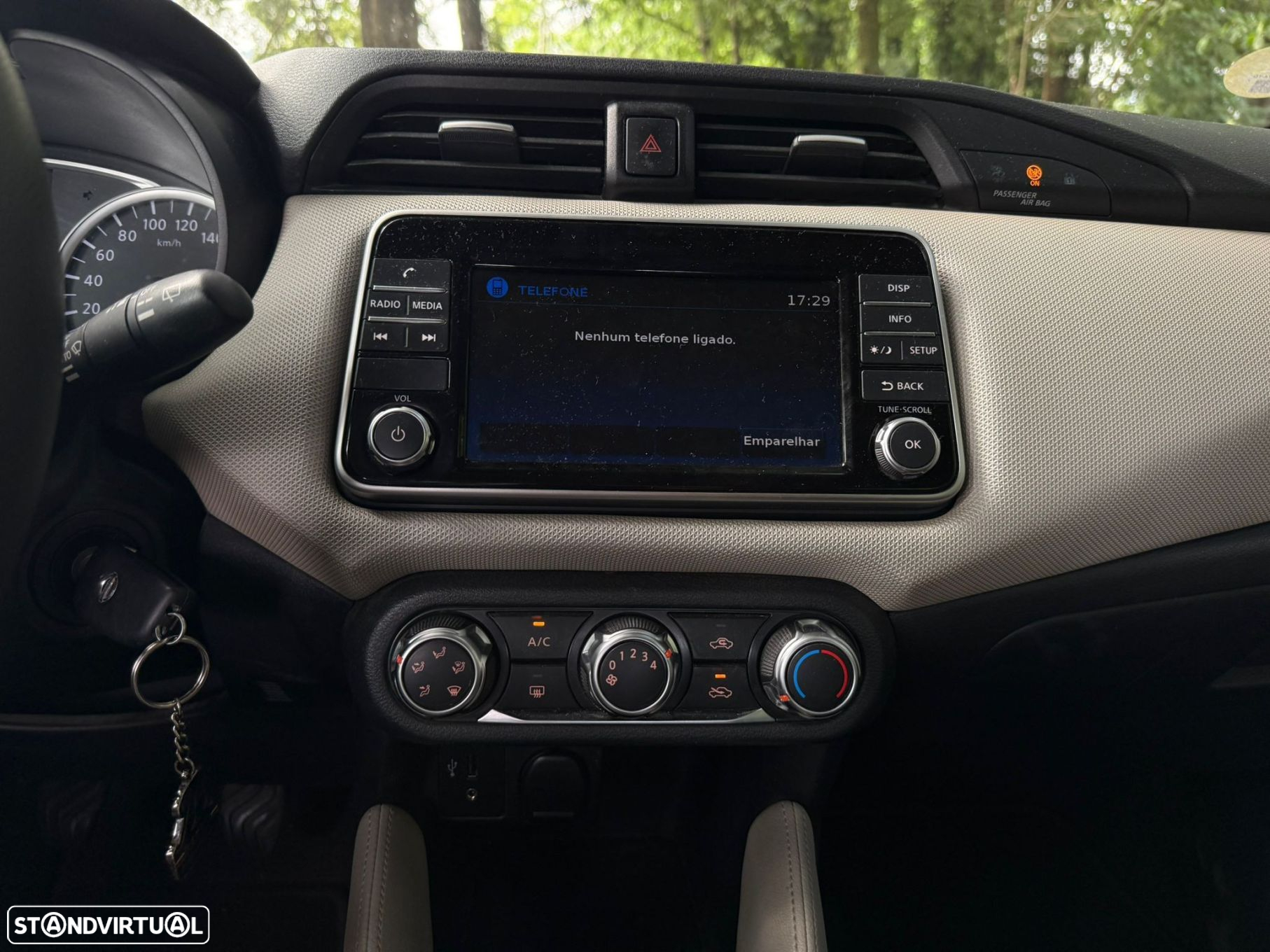 Nissan Micra 1.5 dCi N-Connecta - 15