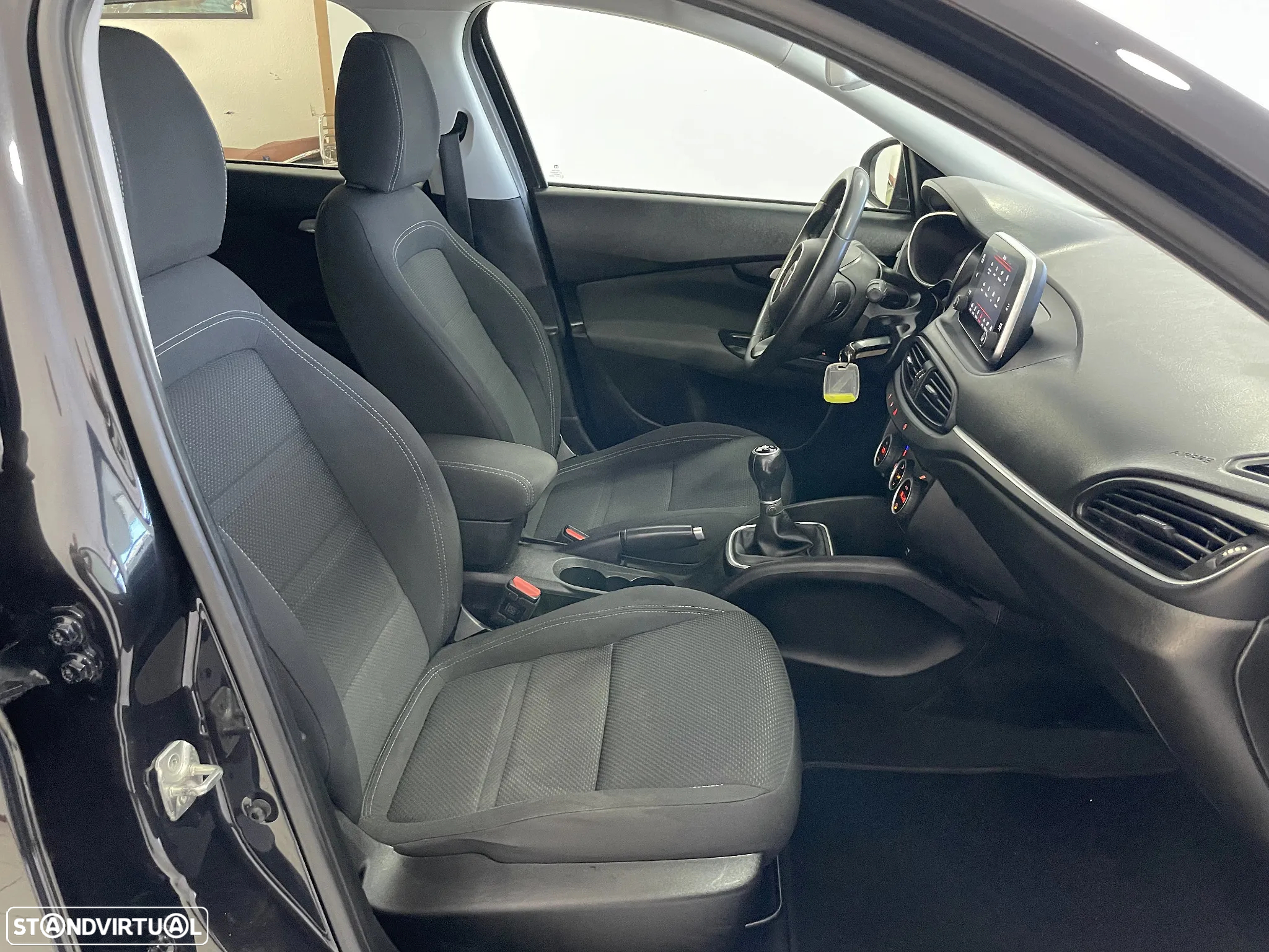 Fiat Tipo Station Wagon 1.3 M-Jet Lounge J17 - 15