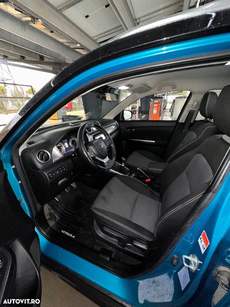 Suzuki Vitara - 10