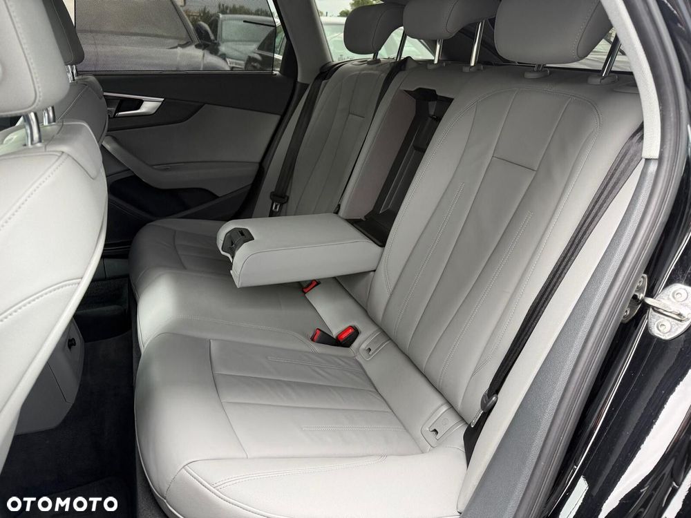 Audi A4 Avant 35 TDI mHEV Advanced S tronic - 17