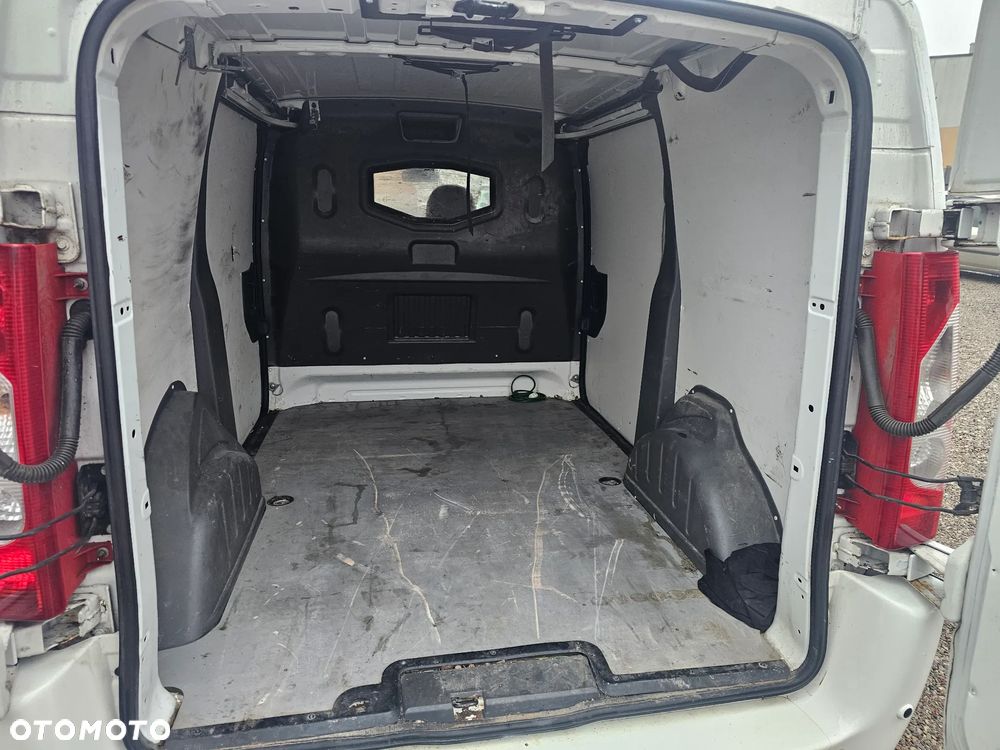 Peugeot Expert - 12