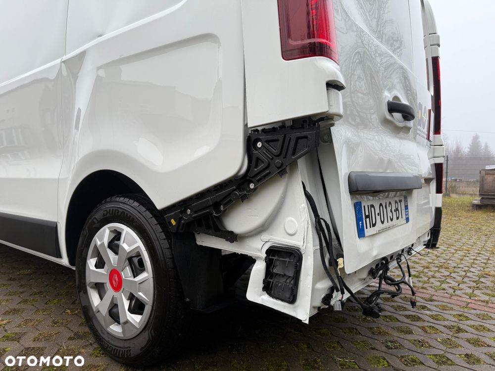 Renault Trafic - 15