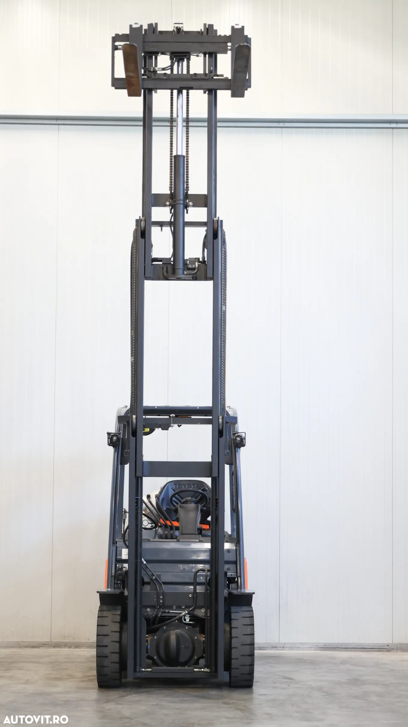 Toyota 02-8FGF25 - 8
