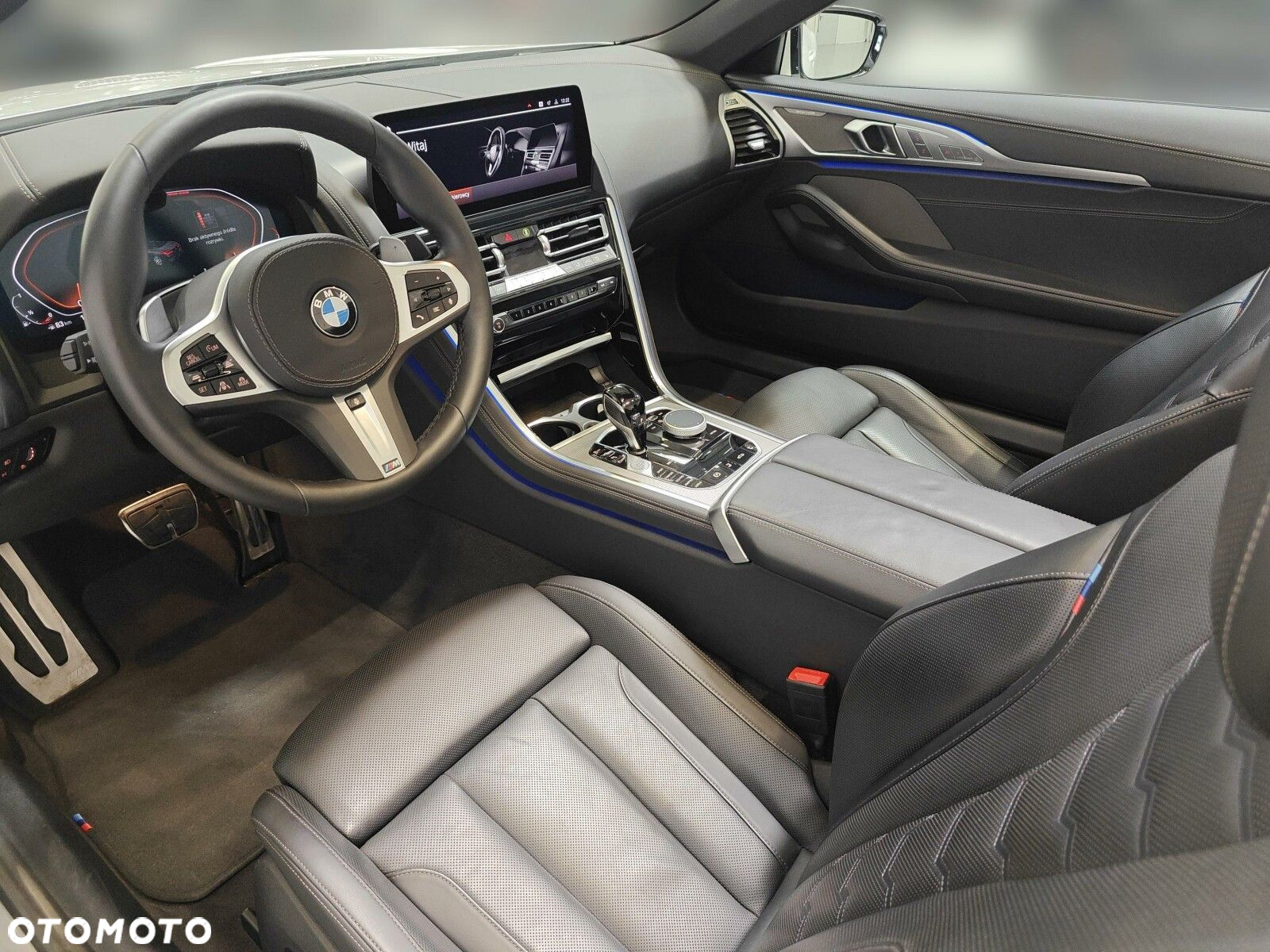 BMW Seria 8 840i - 10