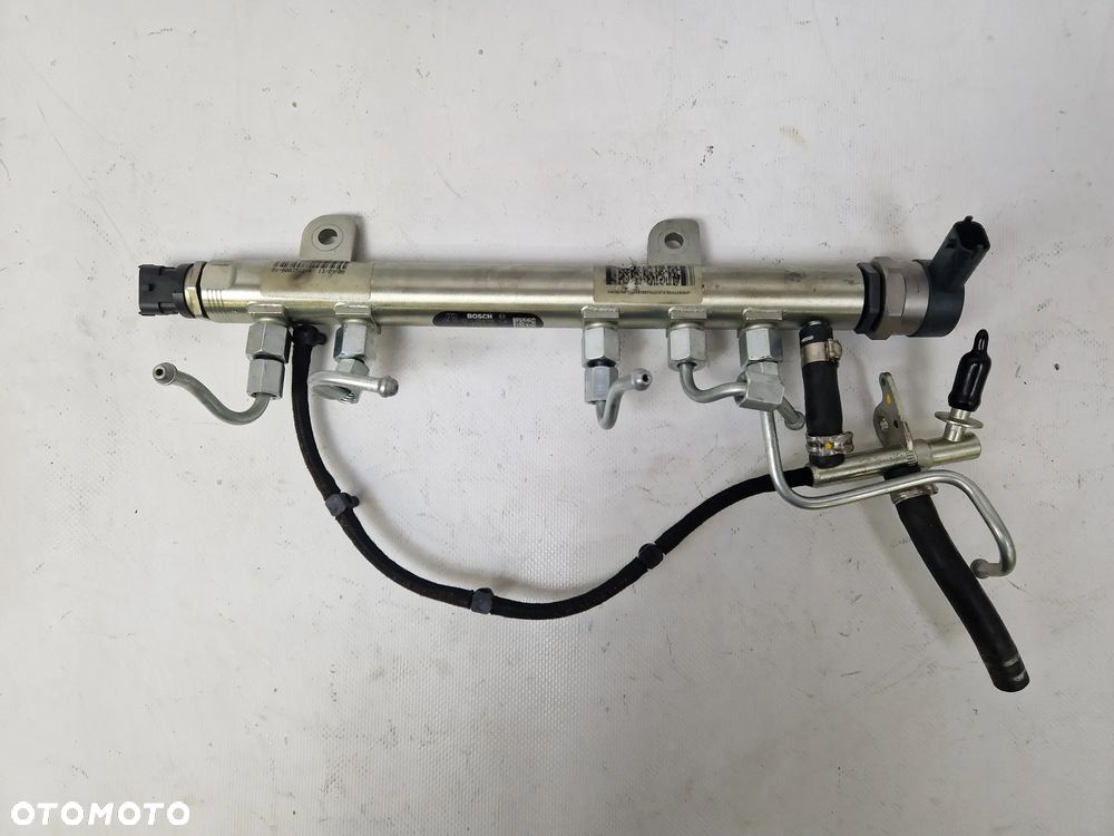 LISTWA WTRYSKOWA FIAT OPEL 55211906 Zawór Ciśnienia 0281002507 - 3