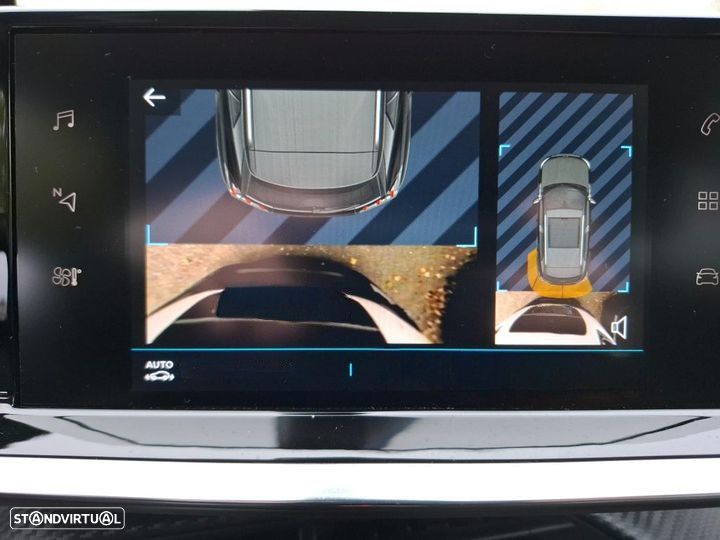 Peugeot e-2008 50 kWh Allure - 9