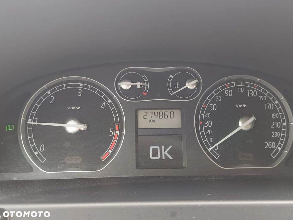 Renault Laguna dCi 150 FAP Start-Stop Dynamique - 9