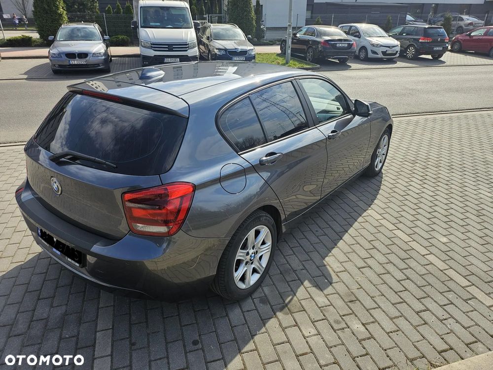 BMW Seria 1 116i - 14