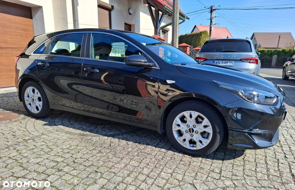 Kia Ceed 1.5 T-GDI M - 12