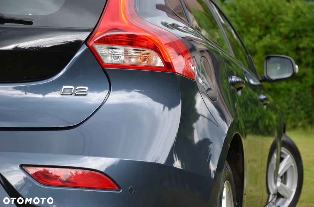 Volvo V40 D2 Kinetic - 12