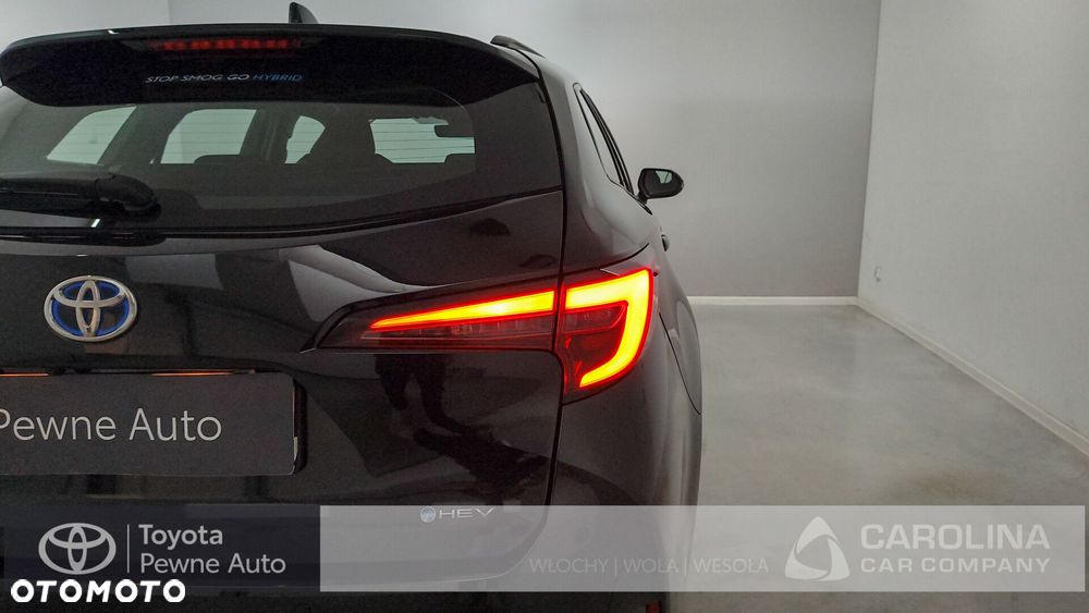 Toyota Corolla 1.8 Hybrid Comfort - 24