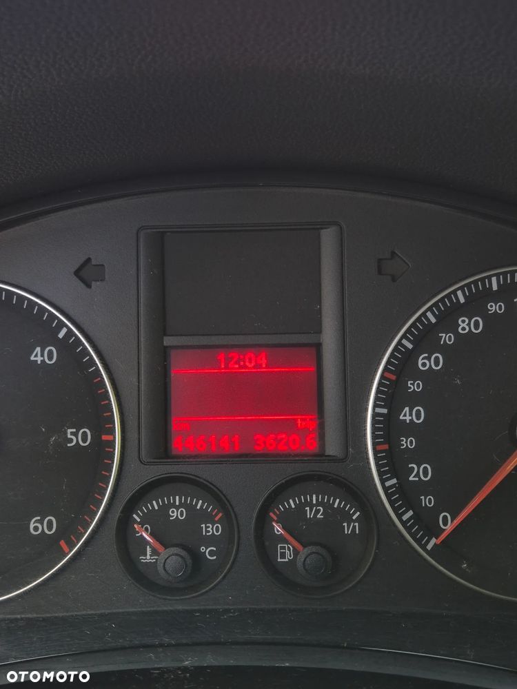 Volkswagen Jetta 1.9 TDI Comfortline - 6