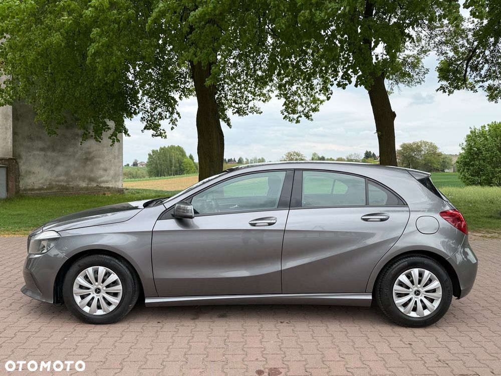 Mercedes-Benz Klasa A 180 d Activity Edition - 12