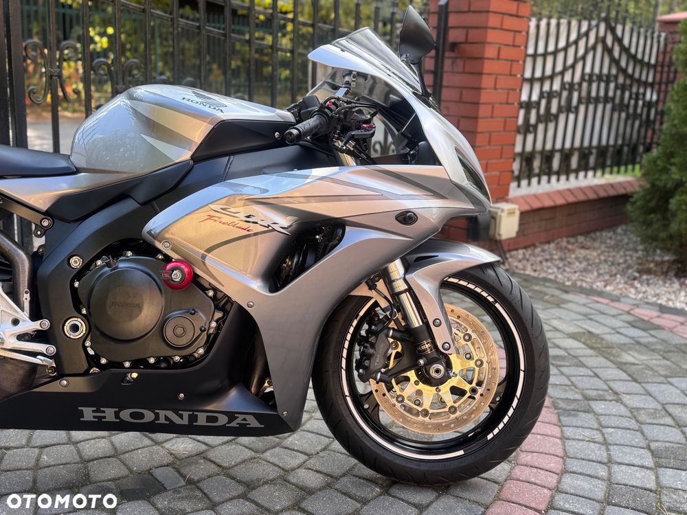 Honda CBR - 10